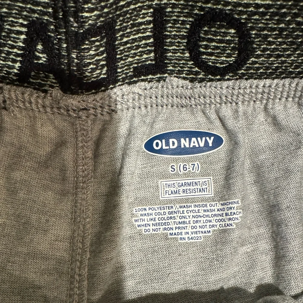 Old Navy boys sleep